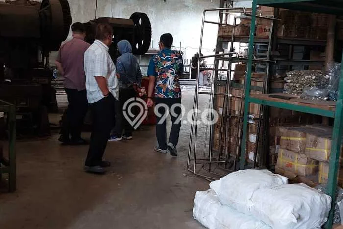Unit Gudang Dijual di Sepatan Timur Tangerang Luas Bangunan 1000m2 Unit Gudang Dijual di Sepatan Timur Tangerang Luas Bangunan 1000m2