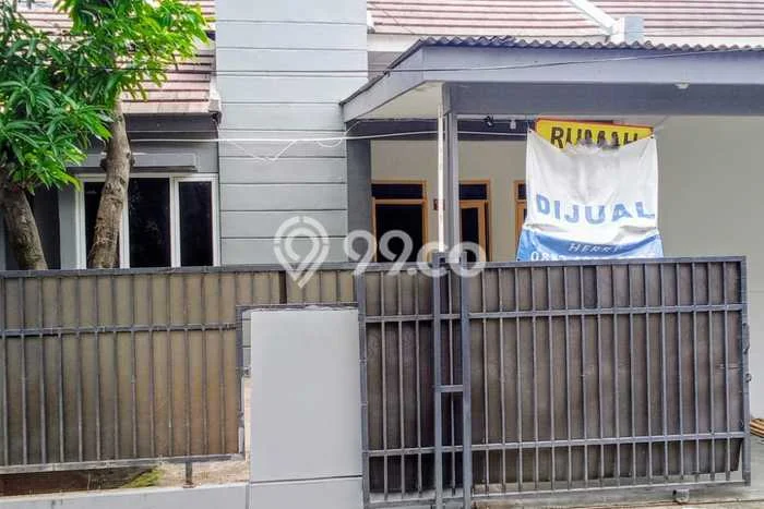 Rumah Luas Asri 2 KT Siap Pakai di Mustikasari Bekasi Rumah Luas Asri 2 KT Siap Pakai di Mustikasari Bekasi