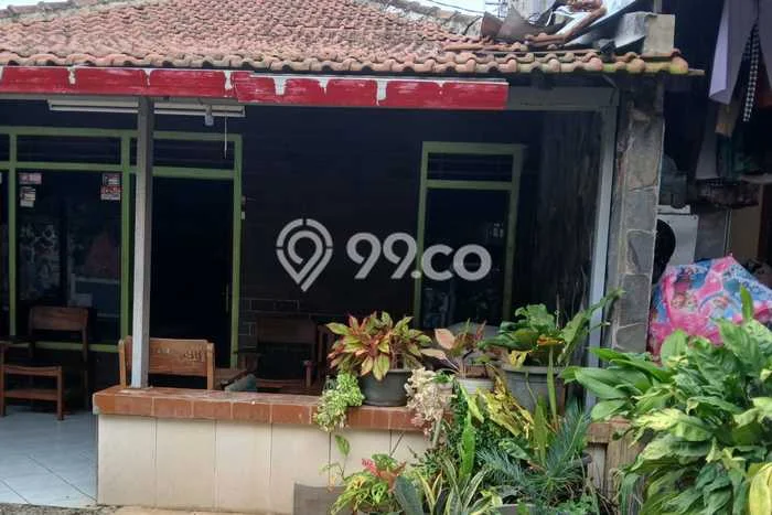 Rumah Bagus di Gajah Mungkur, Semarang, LT 139m2m² LB 90m2m² DIJUAL CEPAT! Rumah Bagus di Gajah Mungkur, Semarang, LT 139m2m² LB 90m2m² DIJUAL CEPAT!