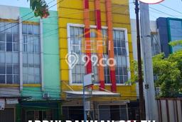 Ruko Lokasi Premium Kawasan Semarang Barat, Luas 225m2m², Siap Operasional Ruko Lokasi Premium Kawasan Semarang Barat, Luas 225m2m², Siap Operasional