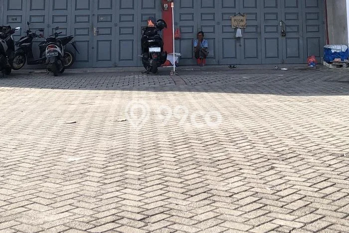 Ruko disewakan di Tampan Pekanbaru dengan luas bangunan 540m2 Ruko disewakan di Tampan Pekanbaru dengan luas bangunan 540m2