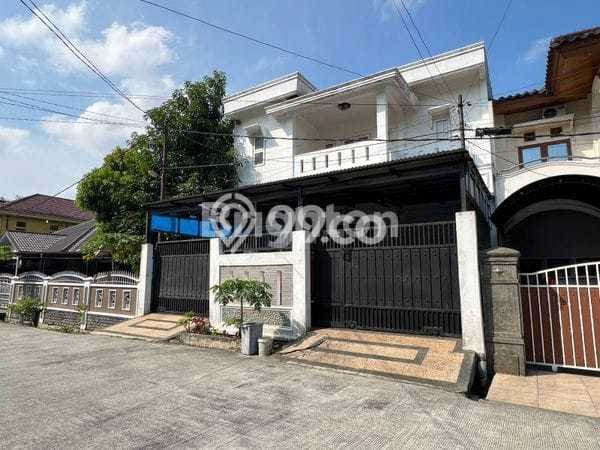 Hot Offer Hunian Mewah Ideal dan Luas di Marpoyan Damai, Pekanbaru Hot Offer Hunian Mewah Ideal dan Luas di Marpoyan Damai, Pekanbaru