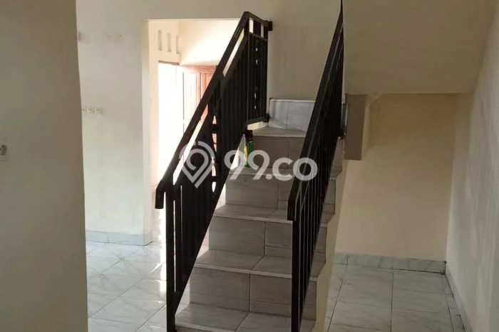 Disewakan Segera Rumah Kondisi Bagus di Area Tembalang, Semarang Disewakan Segera Rumah Kondisi Bagus di Area Tembalang, Semarang