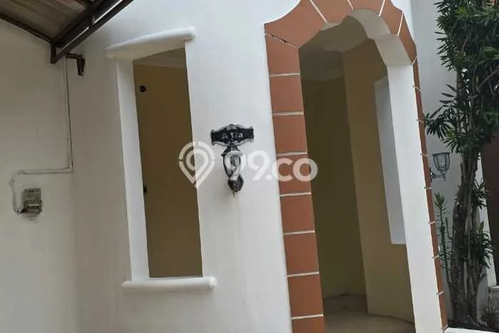 Disewakan! Rumah 3 Kamar Tidur &
2 Kamar Mandi di Kedungmundu, Semarang Disewakan! Rumah 3 Kamar Tidur &
2 Kamar Mandi di Kedungmundu, Semarang