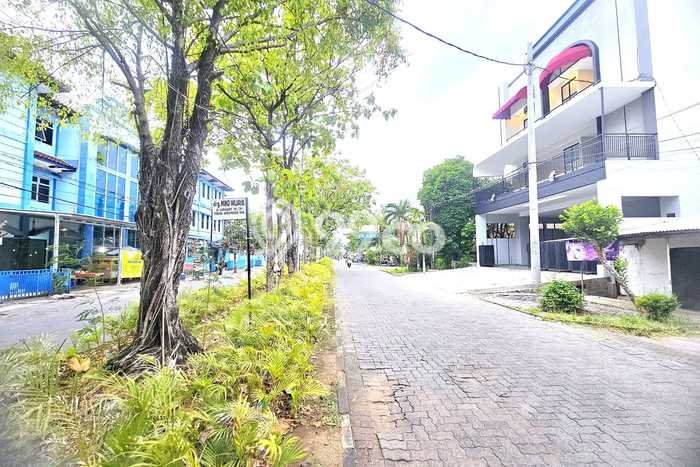 Unit Kost Dijual di Indraprasta dengan 32 Kamar Area Strategis Unit Kost Dijual di Indraprasta dengan 32 Kamar Area Strategis