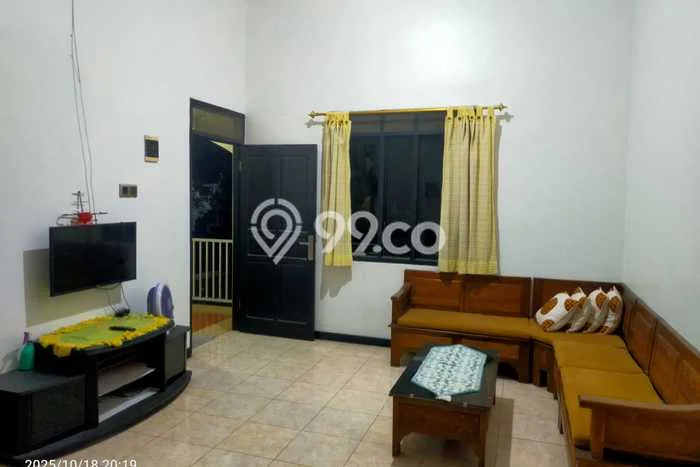 Jual Rumah Eksklusif 2 KT di Kedungmundu, Semarang Jual Rumah Eksklusif 2 KT di Kedungmundu, Semarang