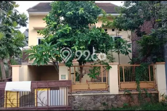 Sewa Rumah Murah di Ngesrep Semarang dengan 4 Kamar Tidur Sewa Rumah Murah di Ngesrep Semarang dengan 4 Kamar Tidur