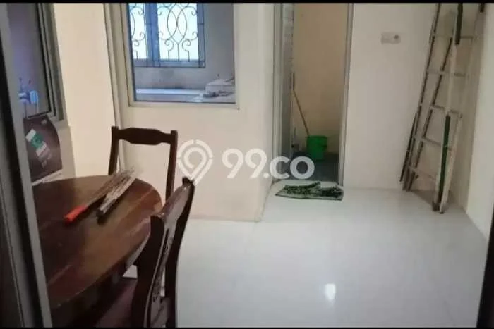 Sewa Rumah Murah di Ngesrep Semarang dengan 4 Kamar Tidur Sewa Rumah Murah di Ngesrep Semarang dengan 4 Kamar Tidur