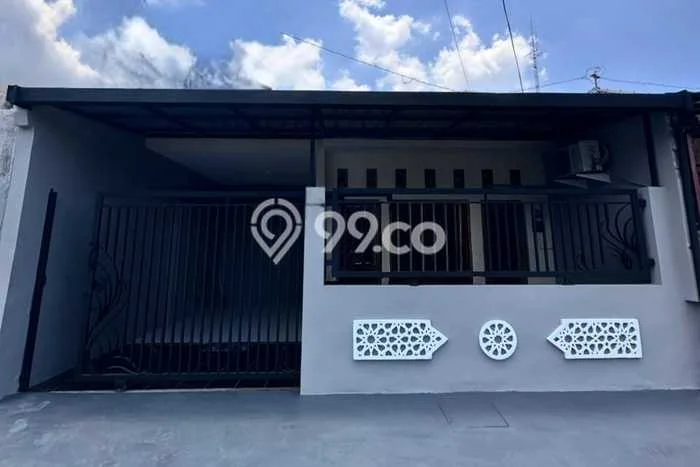 Rumah Siap Pakai area Puspowarno, Semarang, Luas 130m2m² LB 120m2m² Rumah Siap Pakai area Puspowarno, Semarang, Luas 130m2m² LB 120m2m²