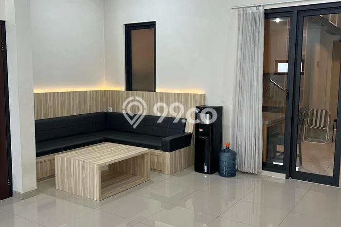 Rumah Modern Cantik 3 KT Siap Huni di Semarang Barat Rumah Modern Cantik 3 KT Siap Huni di Semarang Barat