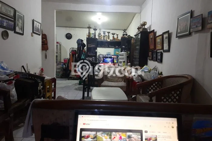 Rumah Modern Cantik 2 Kamar Siap Huni di Pancoran Mas Rumah Modern Cantik 2 Kamar Siap Huni di Pancoran Mas