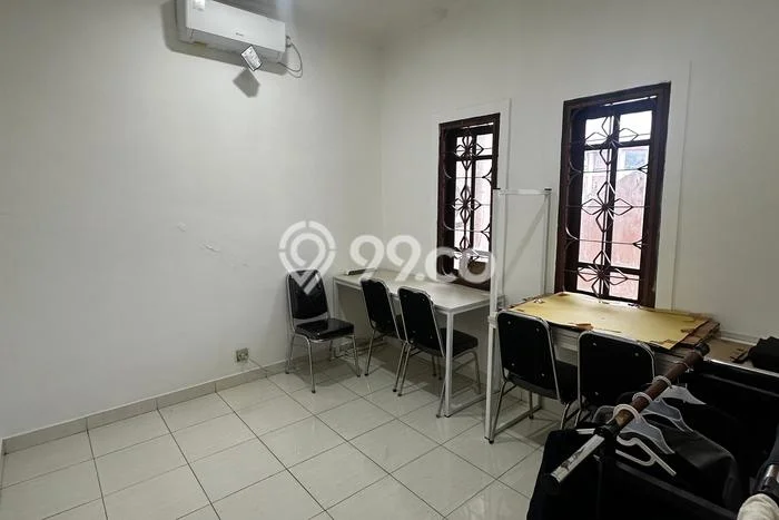 Lokasi Strategis! Dijual Ruko Bisnis di Sukma Jaya, Depok Kondisi Bagus Lokasi Strategis! Dijual Ruko Bisnis di Sukma Jaya, Depok Kondisi Bagus