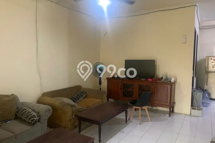 Rumah Strategis Modern Lb 125m2 di Ciputat Timur, Tangerang Selatan Rumah Strategis Modern Lb 125m2 di Ciputat Timur, Tangerang Selatan