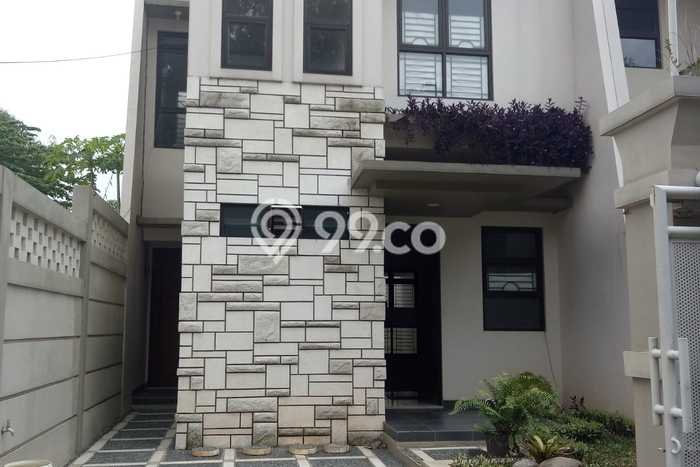 Lokasi strategis! Rumah siap pakai disewakan di Cilodong LB 145m2 Lokasi strategis! Rumah siap pakai disewakan di Cilodong LB 145m2