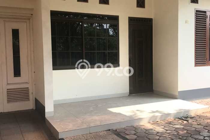 Jarang Ada! Rumah Sewa 4 Kamar Bagus Siap Huni Tanjung Barat Jarang Ada! Rumah Sewa 4 Kamar Bagus Siap Huni Tanjung Barat