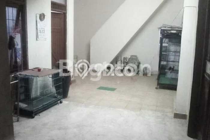 For Sale Rumah 3 Kamar Lokasi Strategis Nyaman dan Strategis di Pancoran Mas For Sale Rumah 3 Kamar Lokasi Strategis Nyaman dan Strategis di Pancoran Mas