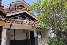 LOKASI PREMIUM! Rumah area Sukmajaya, 3 KT, Area Tenang, Luas 126m2m² Bangunan 136m2m² LOKASI PREMIUM! Rumah area Sukmajaya, 3 KT, Area Tenang, Luas 126m2m² Bangunan 136m2m²