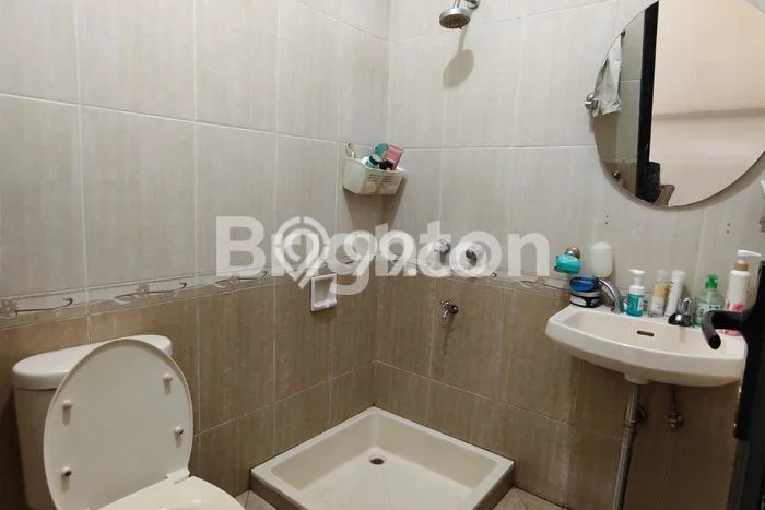 Jual Rumah Luas Megah Dengan View Eksklusif di Sukmajaya, Depok Jual Rumah Luas Megah Dengan View Eksklusif di Sukmajaya, Depok