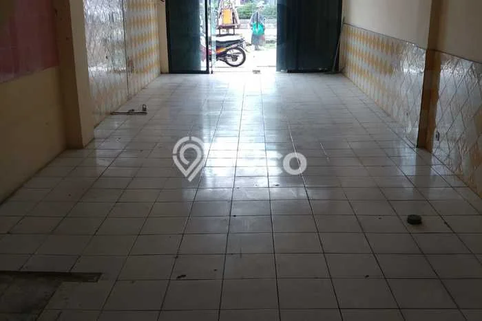 Disewakan Ruko di Pusat Kota Depok Ramai Strategis Disewakan Ruko di Pusat Kota Depok Ramai Strategis