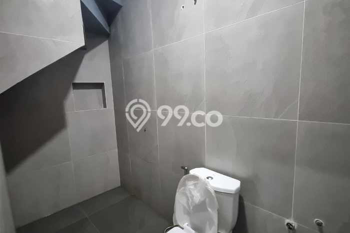 For Sale Rumah 3 Kamar Lokasi Strategis Bagus dan Strategis di Cilodong For Sale Rumah 3 Kamar Lokasi Strategis Bagus dan Strategis di Cilodong