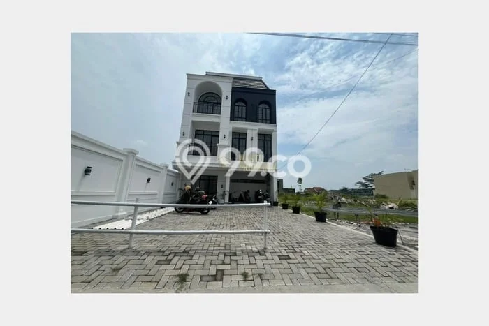 Unit Kost Dijual di Seturan dengan 33 Kamar Area Strategis Unit Kost Dijual di Seturan dengan 33 Kamar Area Strategis