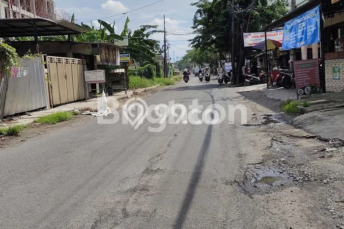 Lahan Dijual Lokasi Sambikerep, Surabaya dengan Luas Tanah 1249m2 dan Status SHM Lahan Dijual Lokasi Sambikerep, Surabaya dengan Luas Tanah 1249m2 dan Status SHM