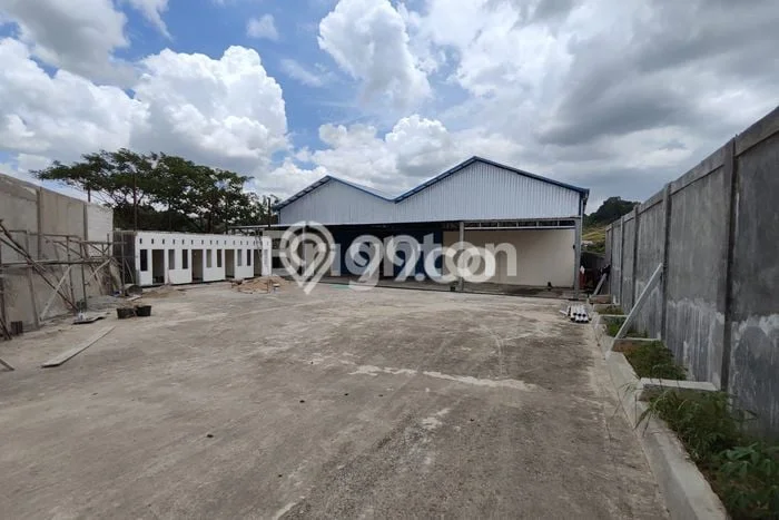 Gudang Disewakan di Area Ramai Samarinda Utara, Samarinda Gudang Disewakan di Area Ramai Samarinda Utara, Samarinda