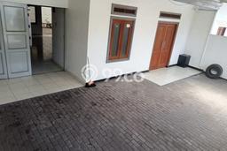 UNIT TERBATAS! Rumah di Antapani, 3 KM, Luas 180m² LB 200m² UNIT TERBATAS! Rumah di Antapani, 3 KM, Luas 180m² LB 200m²