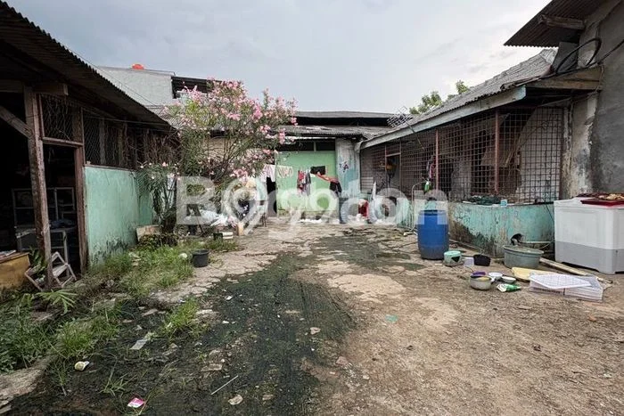 Unit Pabrik Dijual di Jakarta Barat LT 2735m2 & LB 1500m2 Unit Pabrik Dijual di Jakarta Barat LT 2735m2 & LB 1500m2