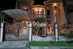 Kesempatan Investasi Rumah LT 250m2m² di Lokasi Strategis, Surabaya Kesempatan Investasi Rumah LT 250m2m² di Lokasi Strategis, Surabaya