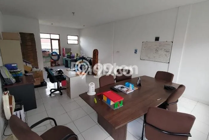 Untuk Dijual! Ruko di Derwati Bandung LT 118m2 / LB 101m2 Kawasan Bisnis Untuk Dijual! Ruko di Derwati Bandung LT 118m2 / LB 101m2 Kawasan Bisnis