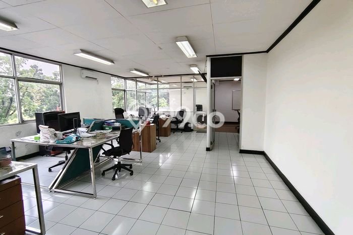 Unit Gudang Dijual di Bekasi LT 3189m2 & LB 1200m2 Unit Gudang Dijual di Bekasi LT 3189m2 & LB 1200m2