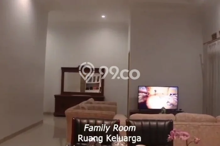 For Sale! Luxury House LT 1220m2 Desain Modern di Kota Sukabumi For Sale! Luxury House LT 1220m2 Desain Modern di Kota Sukabumi