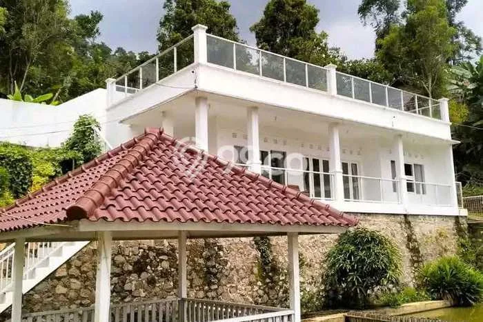 LOKASI TERBAIK! Vila Kawasan Cimenyan, Dimensi 2400m2m², Area Strategis dengan jalan bagus LOKASI TERBAIK! Vila Kawasan Cimenyan, Dimensi 2400m2m², Area Strategis dengan jalan bagus
