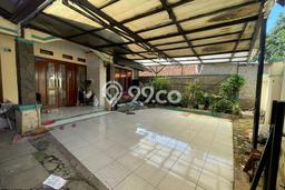 Dijual Cepat Rumah Bagus Siap Huni LB 140m2 di Arcamanik, Bandung Dijual Cepat Rumah Bagus Siap Huni LB 140m2 di Arcamanik, Bandung