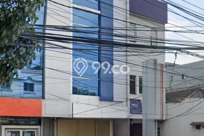 Lokasi Strategis! Dijual Ruko Bisnis di Kebayoran Lama, Jakarta Selatan Kondisi Baik Lokasi Strategis! Dijual Ruko Bisnis di Kebayoran Lama, Jakarta Selatan Kondisi Baik