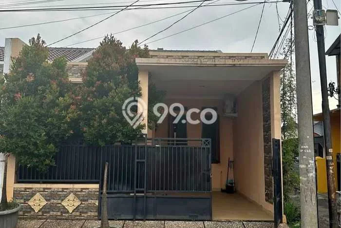Rumah Minimalis 2 KT di Meruya Jakarta Barat Semi Furnished Rumah Minimalis 2 KT di Meruya Jakarta Barat Semi Furnished