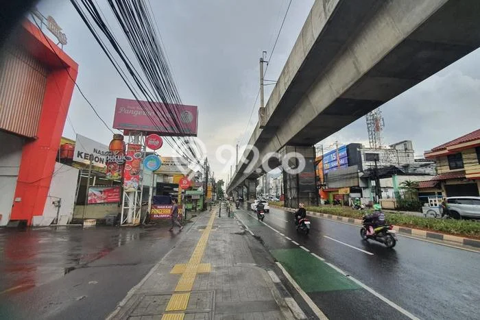 Ruko Kawasan Bisnis Kawasan Cipete, Luas 400m², Siap Operasi Ruko Kawasan Bisnis Kawasan Cipete, Luas 400m², Siap Operasi