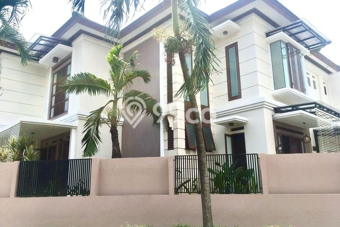 Dijual Rumah Luas Megah Dengan View Cantik di Sektor 3 - Bintaro, Jakarta Selatan Dijual Rumah Luas Megah Dengan View Cantik di Sektor 3 - Bintaro, Jakarta Selatan