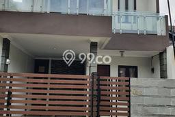 Rumah Strategis Minimalis Lb 100m2 di Pinang, Tangerang Rumah Strategis Minimalis Lb 100m2 di Pinang, Tangerang