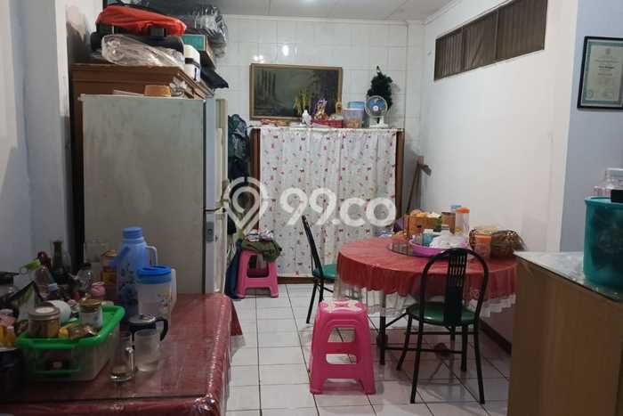Jual Rumah Minimalis Bagus Punya 3 KT di Kembangan Jakarta Barat SHM Jual Rumah Minimalis Bagus Punya 3 KT di Kembangan Jakarta Barat SHM
