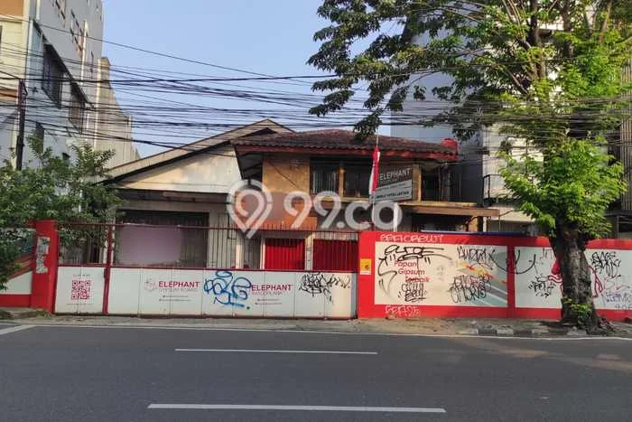 KAWASAN KOMERSIAL! Ruko For Rent di Kebayoran Lama, Luas 800m2m², Lokasi Strategis KAWASAN KOMERSIAL! Ruko For Rent di Kebayoran Lama, Luas 800m2m², Lokasi Strategis