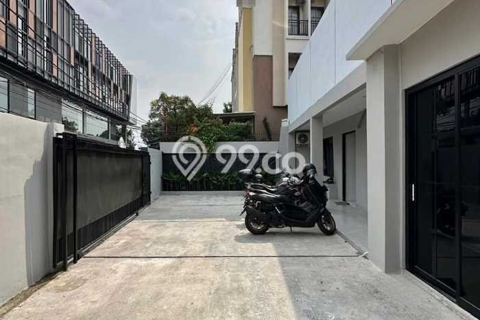 Kost Dijual di Mampang Prapatan Spesifikasi 17 KT & 10 KM Kost Dijual di Mampang Prapatan Spesifikasi 17 KT & 10 KM