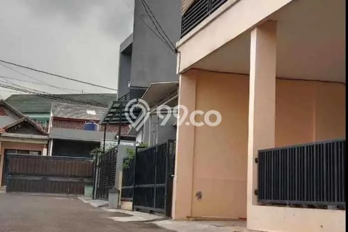 Hunian Cantik Minimalis Lb 100m2 di Ciledug, Tangerang Hunian Cantik Minimalis Lb 100m2 di Ciledug, Tangerang