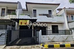 Siap Huni Rumah Mewah 6 Kamar di Kembangan Dekat ke Mana Pun Siap Huni Rumah Mewah 6 Kamar di Kembangan Dekat ke Mana Pun