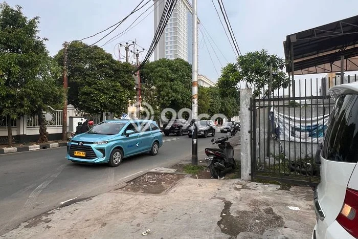 Tanah Kavling Dijual di Jakarta Selatan dengan Spesifikasi 355m2 Tanah Kavling Dijual di Jakarta Selatan dengan Spesifikasi 355m2
