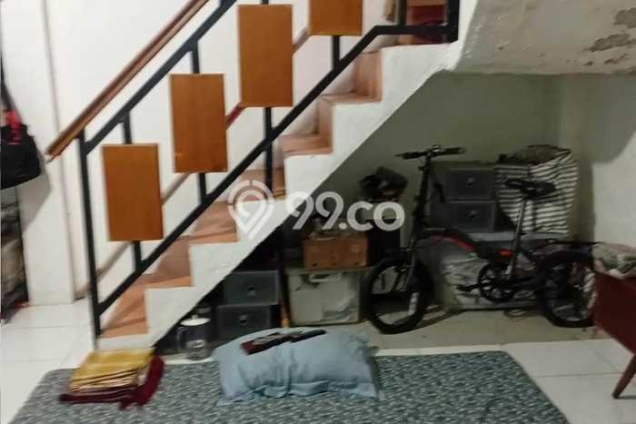 Rumah Minimalis 3 KT di Bintaro Tangerang Selatan Semi Furnished Rumah Minimalis 3 KT di Bintaro Tangerang Selatan Semi Furnished