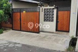 Rumah Modern Cantik 3 KT Bisa Langsung Pindah di Pesanggrahan Rumah Modern Cantik 3 KT Bisa Langsung Pindah di Pesanggrahan