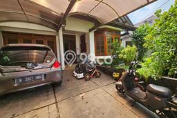 Hunian Mewah LB 170m2 Siap Huni Desain Elegan di Bintaro, Jakarta Selatan Hunian Mewah LB 170m2 Siap Huni Desain Elegan di Bintaro, Jakarta Selatan