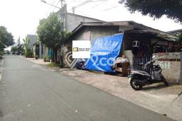 PENAWARAN MENARIK! Tanah Kawasan Kebayoran Lama, Luas 311m2m², Area Berkembang PENAWARAN MENARIK! Tanah Kawasan Kebayoran Lama, Luas 311m2m², Area Berkembang